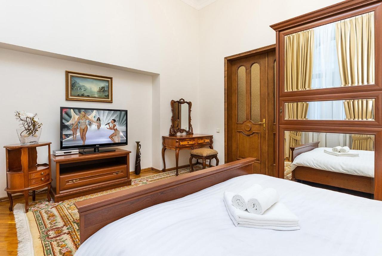 Kiev 24 Apartments Экстерьер фото
