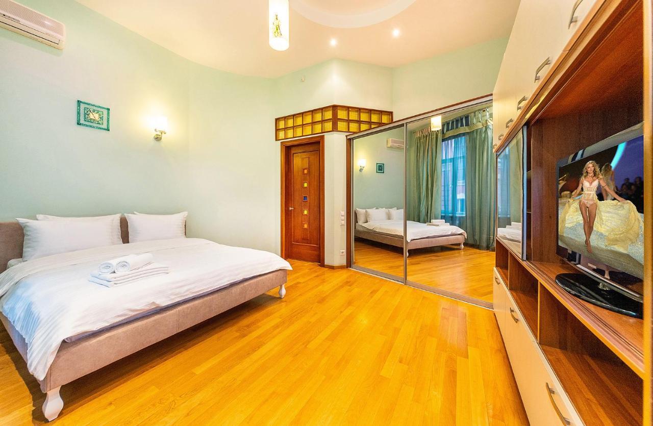 Kiev 24 Apartments Экстерьер фото