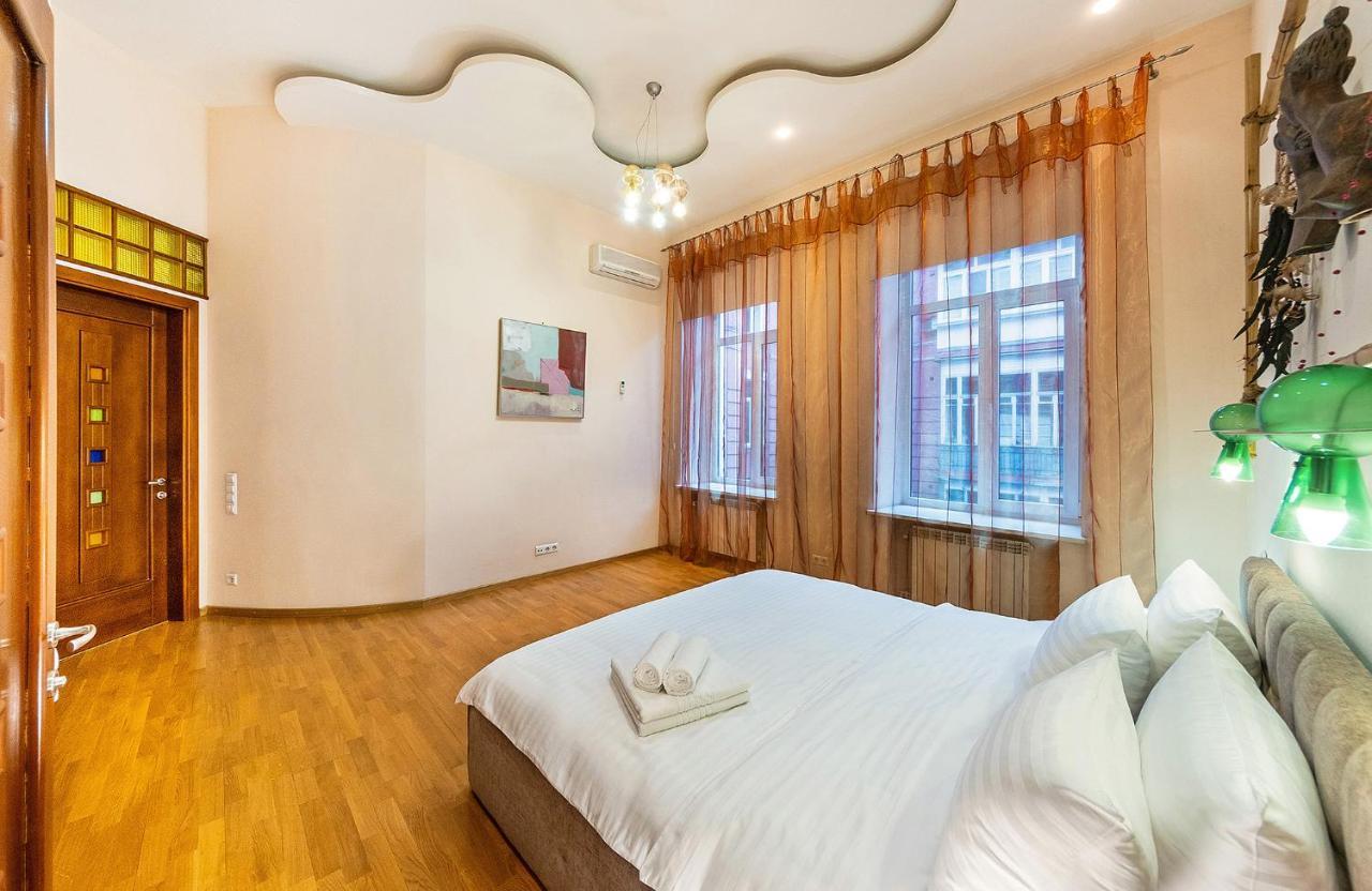 Kiev 24 Apartments Экстерьер фото
